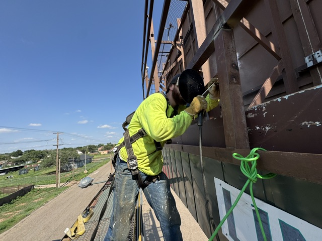Standing weld work during a field repair